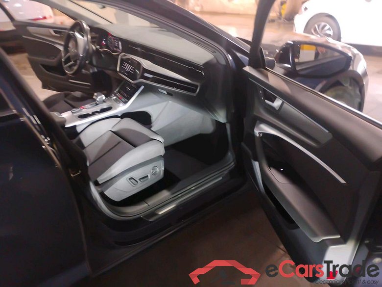 AUDI A6 / 2018 / 4P / sedán 50 TFSIe quattro S tronic Sport #6