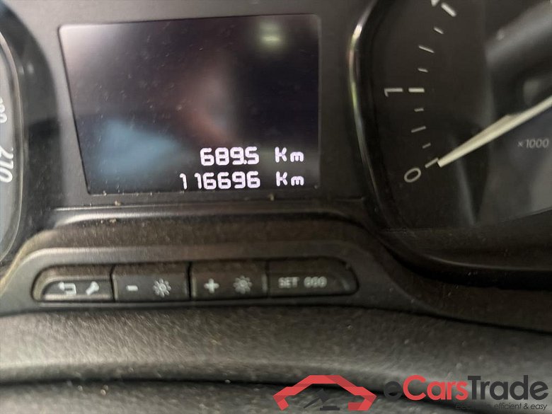 OPEL Vivaro 1.5 Diésel 100 CV M Std Express (AC) #5