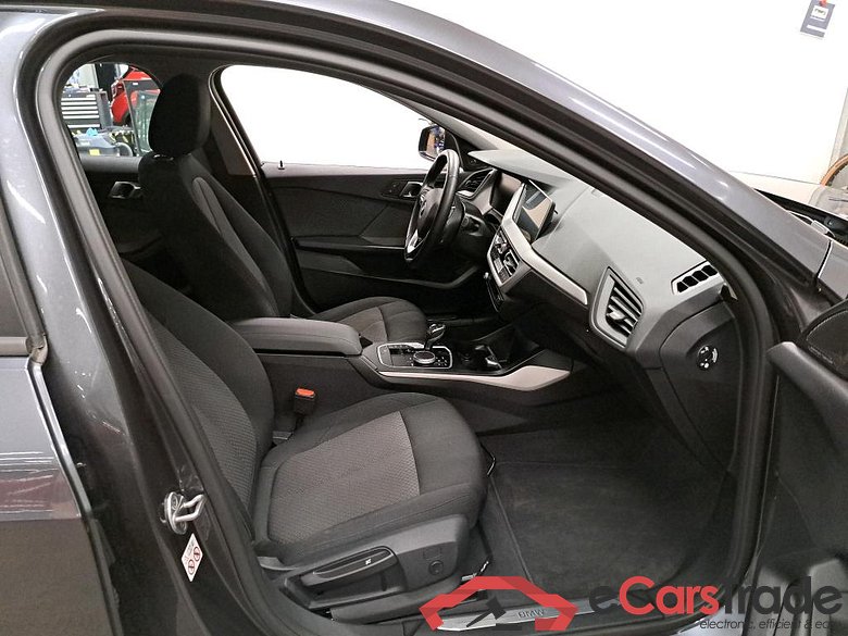 BMW - BMW 1 HATCH 118iA 136PK Advantage Pack Business With Heated Seats & Head Up & Heated Steering Wheel & Active Cruise Control & Harman Kardon & Parking Assistant Pack   * PETROL * #3