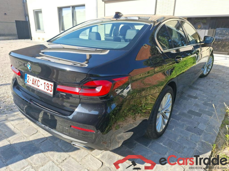 BMW 518d Luxury Aut. LED LC-Pro Navi-Pro Leather KeylessGo Camera Klima PDC ... #2