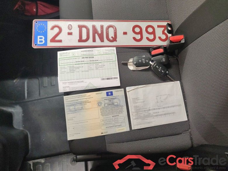 Peugeot Expert Long DC L3 2.0 BlueHDi 180 EAT8 4d #4