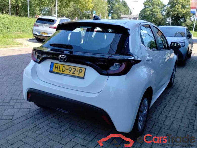 TOYOTA YARIS 1.5 Hybrid 115 Comfort #4