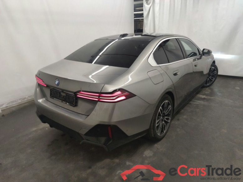 BMW i5 eDrive40 250kW 4d #2