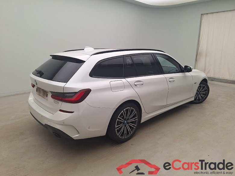 BMW, 3-serie T FL'22 PHEV, BMW 3 Reeks Touring 320e (150 kW) 5d ///M-Sportkit #4