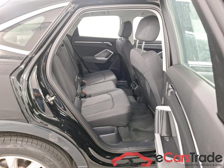 AUDI Q3 SPORTBACK 1.4 45 TFSI E S TRONIC #6