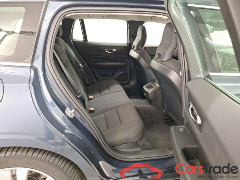 VOLVO V60 2.0 B3 GEARTRONIC MOMENTUM PRO #6