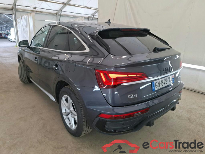 Q5 Sportback / 2020 / 5P / SUV 50 TFSI e 299QTT S TRONIC 7 BUSINESS EXE #2