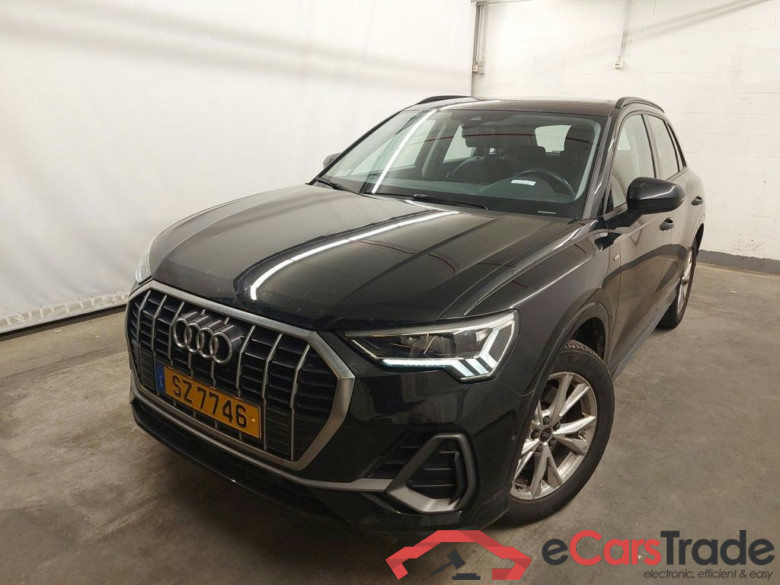 AUDI Q3 DIESEL - 2020 40 TDi 200hp Quattro S line S tronic 5d #1