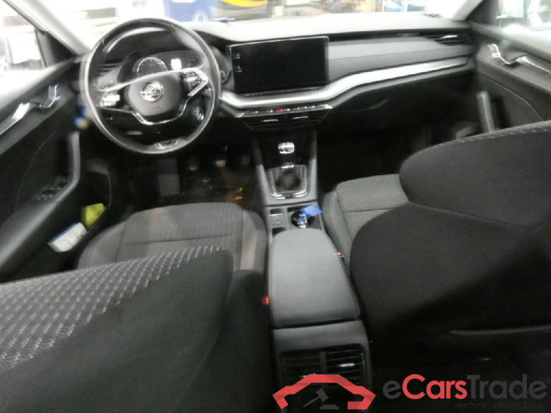 Octavia Combi Ambition 2.0 TDI 85KW MT6 E6d #3