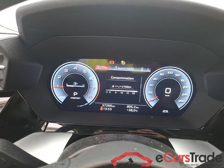 AUDI A3 Sportback / 2020 / 5P / Berline 35 TFSI 150 MHEV S Tronic Design Luxe #6