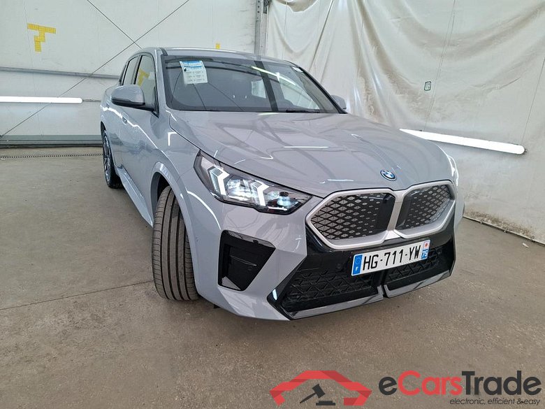 iX2 20 eDrive M Sport 64kWh BVA #5