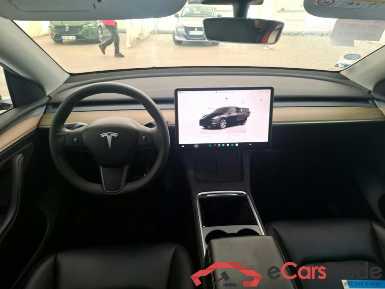 TESLA Model Y / 2020 / 5P / SUV Grand Autonomie Dual Motor AWD #6