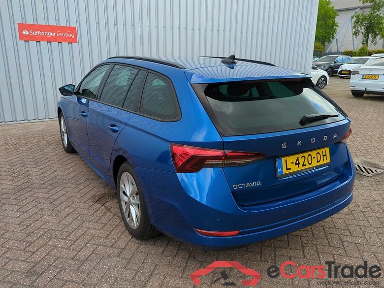 SKODA Octavia Combi 1.0 TSI Ambition #2