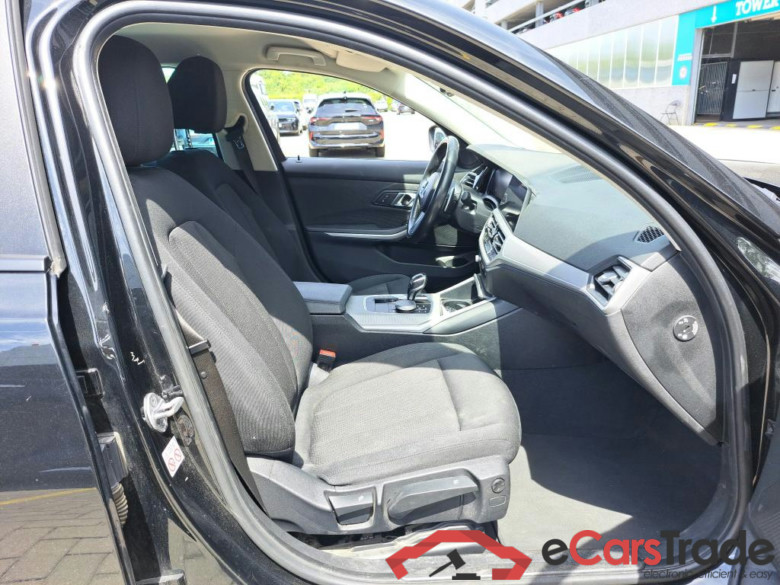 BMW - BMW 3 BERLINE 318dA 136PK Advantage Pack Business Plus With Heated Seats & Parking Assistant Pack #3