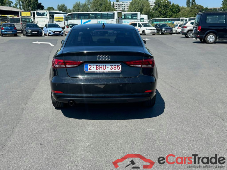 AUDI A3 Sedan Audi A3 Berline Attraction 1.6 TDI  81(110) kW(ch) S tronic #5