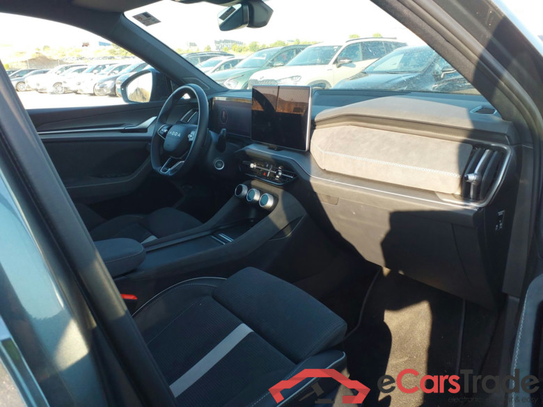 SKODA Kodiaq 1.5 TSI iV 150 kW DSG 6 vel. HÃ­brido Enchufable (5 Sportline(Winterpack) #3