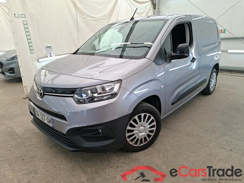 TOYOTA Proace City / 2019 / 4P / Fourgonnette 1.5 Medium 130 D-4D Business