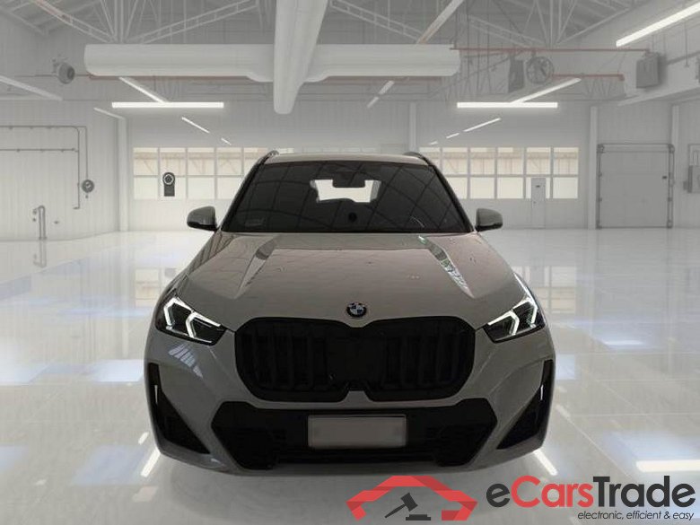 BMW X1 / 2022 / 5P / SUV SDRIVE 18D MSPORT DCT #6