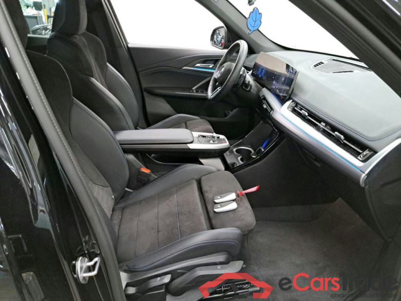 BMW - BMW X1 xDrive25e 245PK M Sport Pack Premium With Heated Seats & Comfort Access & Adaptive LED * HYBRID * #3