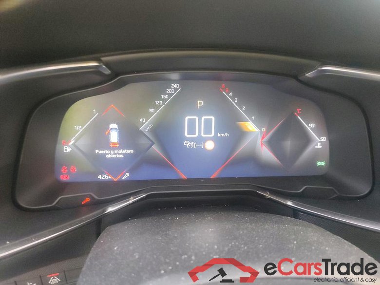 DS DS 7 Crossback / 2017 / 5P / todoterreno BlueHDi DE 96kW (130CV) AT. PERF.LINE #4