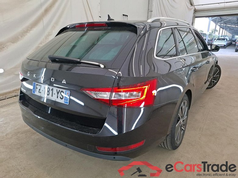 Superb Break Business 2.0 TDI 120CV BVA7 E6d #3