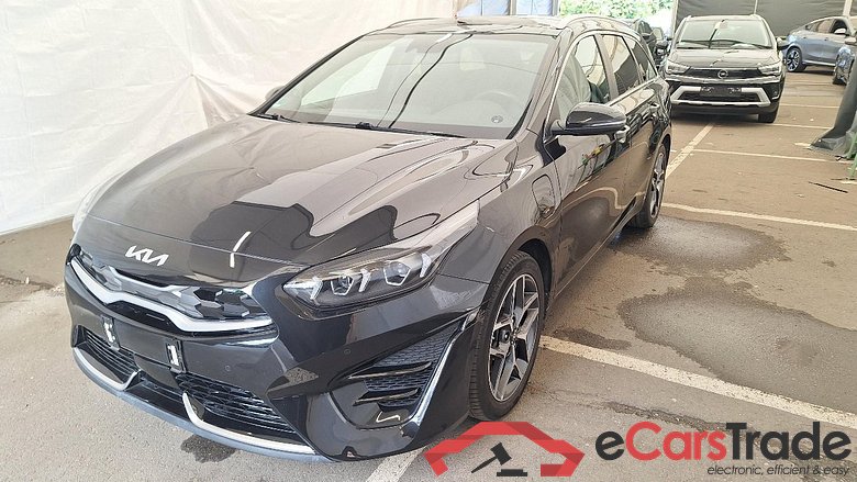 Ceed Sportswagon Plug-in Hybrid Platinum Edition 1.6 104KW AT6 E6d #1