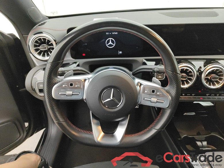 MERCEDES CLASSE CLA SHOOTING BREAK DIESEL (X118) CLA 220 d 190hp AMG Line 5d #6