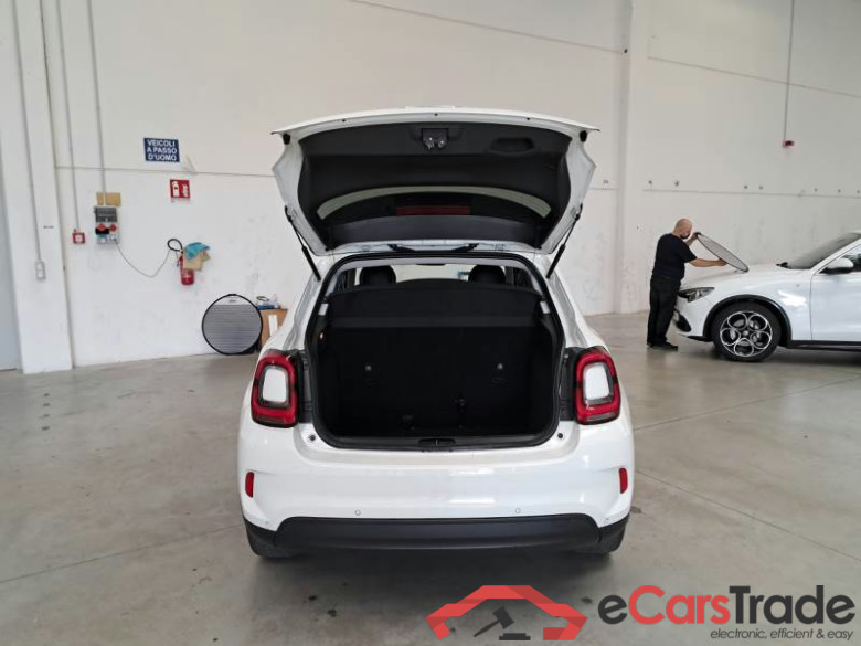 FIAT 500X / 2018 / 5P / CROSSOVER 1.3 MJET 95CV E6D CONNECT #5