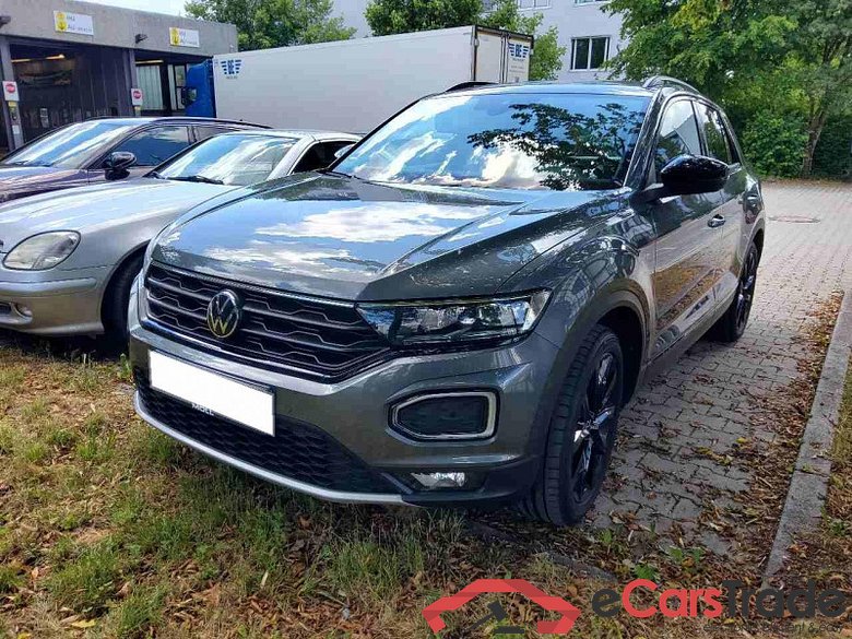 Volkswagen T-Roc (A11)(09.2017->2021) DE - SUV5 1.5 TSI EU6d, Sport OPF, 2020 - 2022 #1