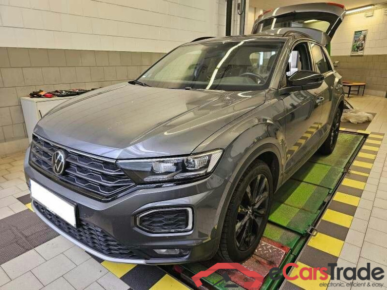 Volkswagen T-Roc (A11)(09.2017->2021) DE - SUV5 1.5 TSI EU6d, Sport OPF, 2020 - 2022 #1