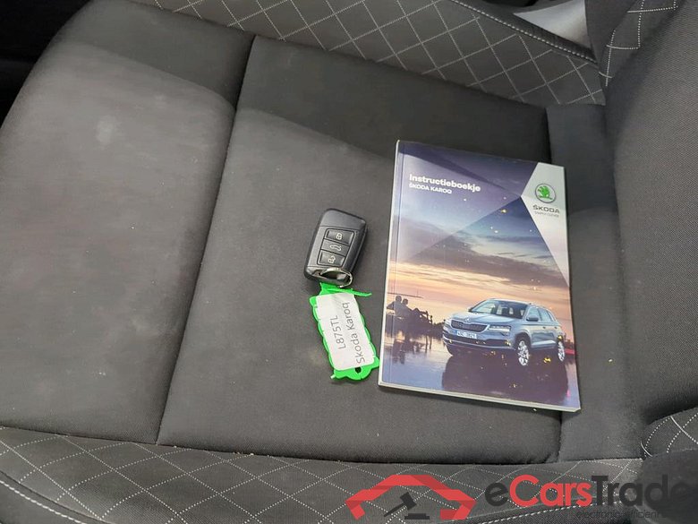 Skoda Karoq 1.0 TSI Greentech Business Edition 5d #4