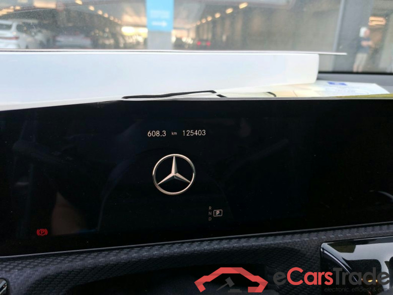 MERCEDES - MER A BERLINE 180 d 116PK DCT Launch Edition & Widescreen CockPit #5