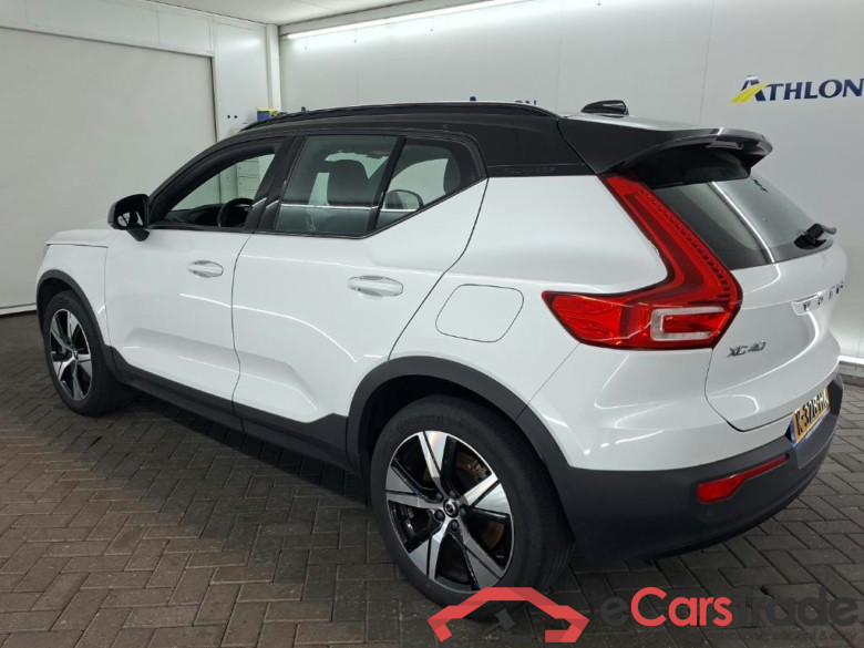 VOLVO XC40 Recharge P8 AWD R-Design 5D 300kW #4