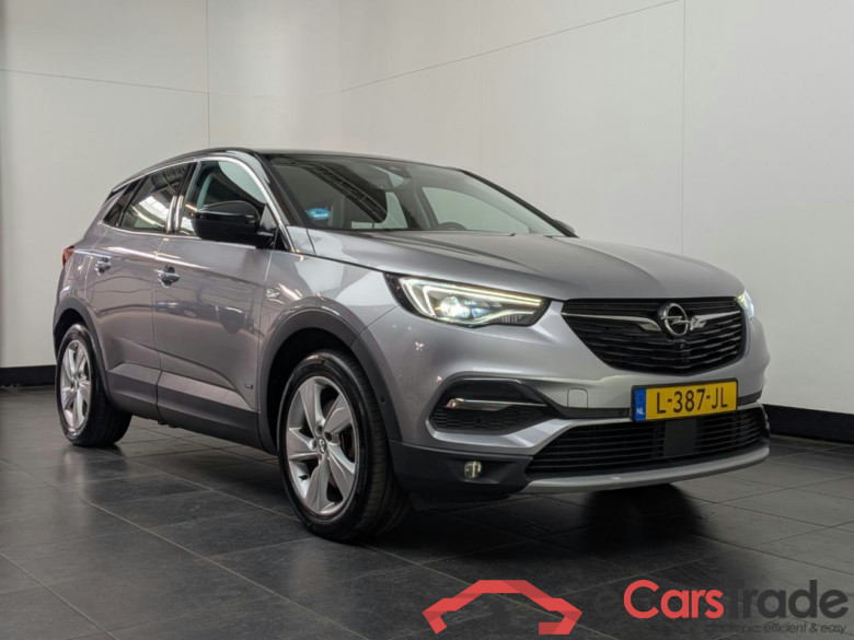 OPEL Grandland X 1.6 THybr Bus. Eleg. #2