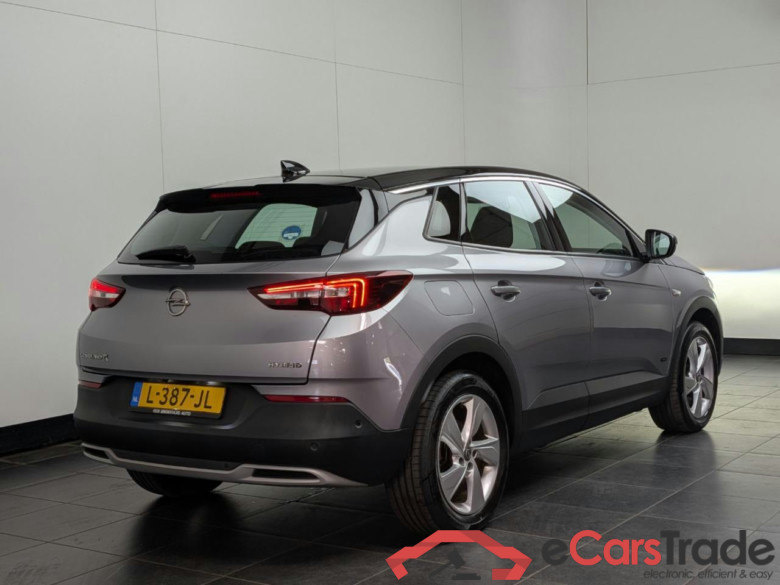 OPEL Grandland X 1.6 THybr Bus. Eleg. #3