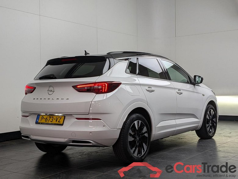 OPEL Grandland 1.6 TurboHy Ultimate #3