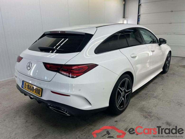 MERCEDES-BENZ CLA-klasse Shooting Brake 200 Bns Sol. AMG #2
