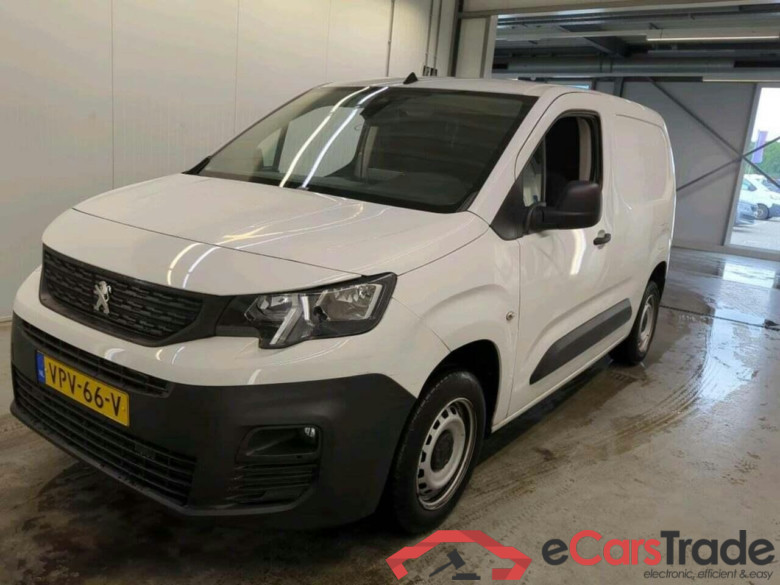 PEUGEOT Partner 1.2 PT. Premium #1