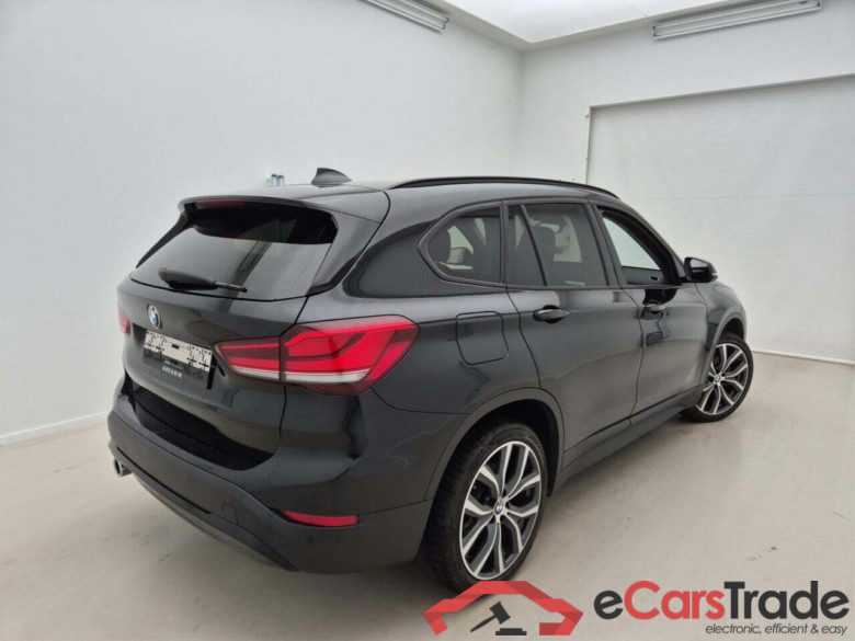 BMW X1 SDRIVE18I AUT #2