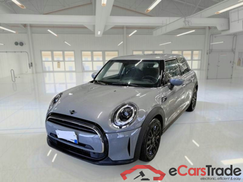 MINI MINI / 2021 / 5P / BERLINA COOPER CAMDEN EDITION AUTO #1