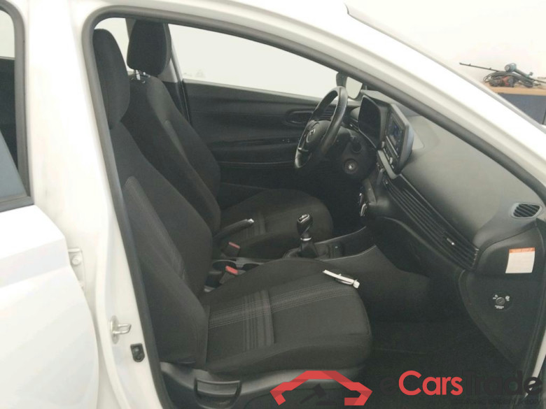 HYUNDAI i20 / 2020 / 5P / berlina con portón 1.0 TGDI 74kW (100CV) 48V Essence #6