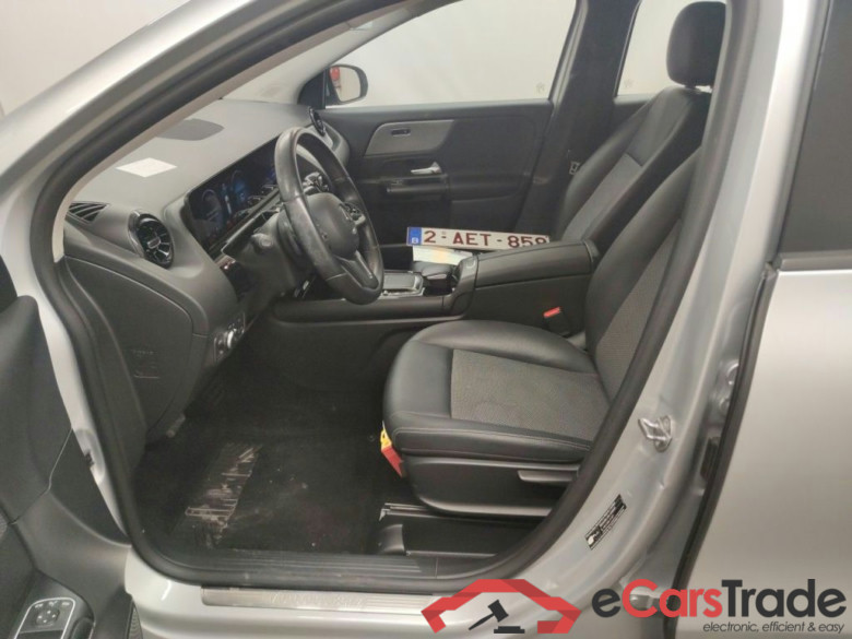 Mercedes-Benz GLA GLA 200 d Business Solution 5d #3