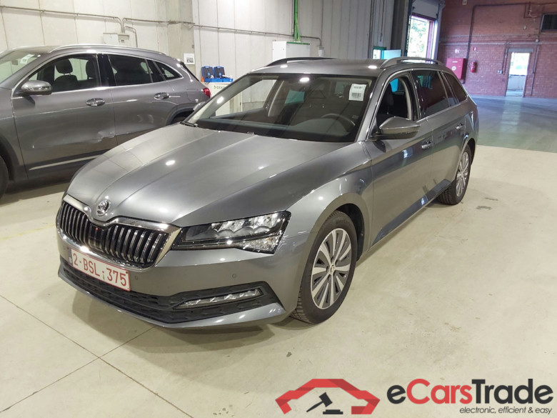 SKODA SUPERB COMBI 2.0 CRTDI 110KW DSG7 CLEVER