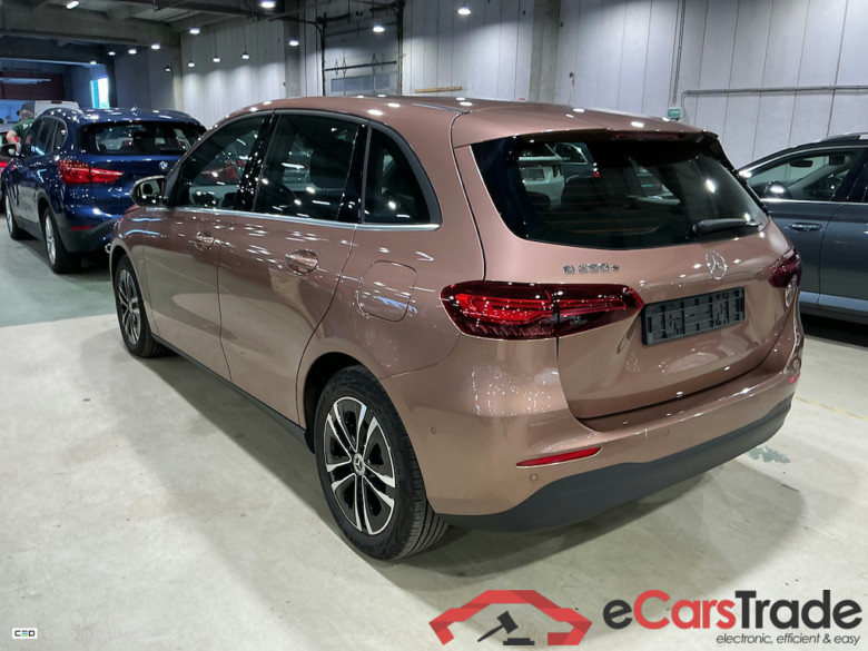 MERCEDES-BENZ B-CLASS 1.3 B 250 E BUSINESS SOLUTION DCT #3