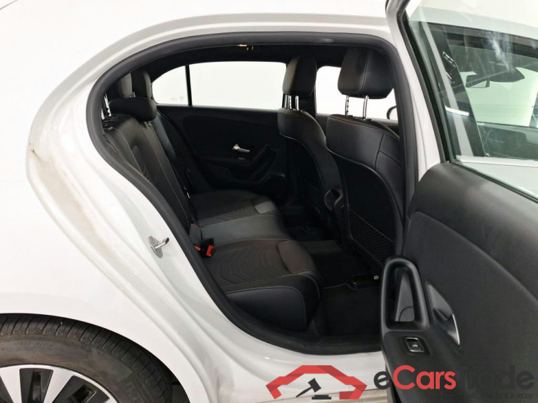 MERCEDES-BENZ CLASS A SEDAN (V177) A 180 Business Solution #6