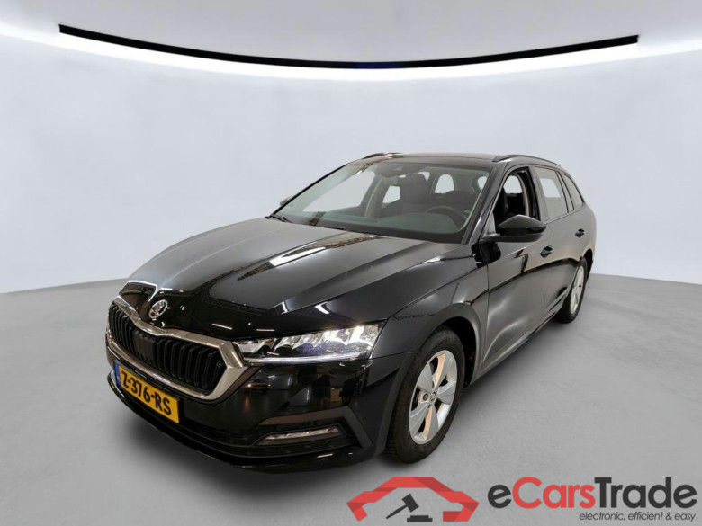 SKODA Octavia Combi 81 kW #1