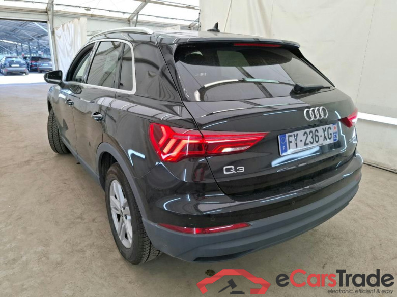 AUDI Q3 / 2018 / 5P / SUV 35 TFSI 150 MHEV S TRONIC BUSINESS LINE #2