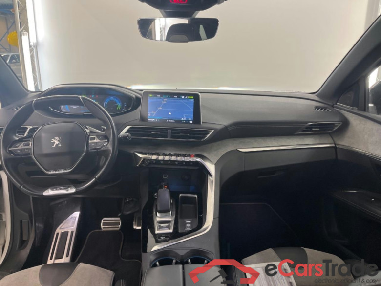 PEUGEOT 3008 1.6 HYbrid4 300 GT Avantage #6