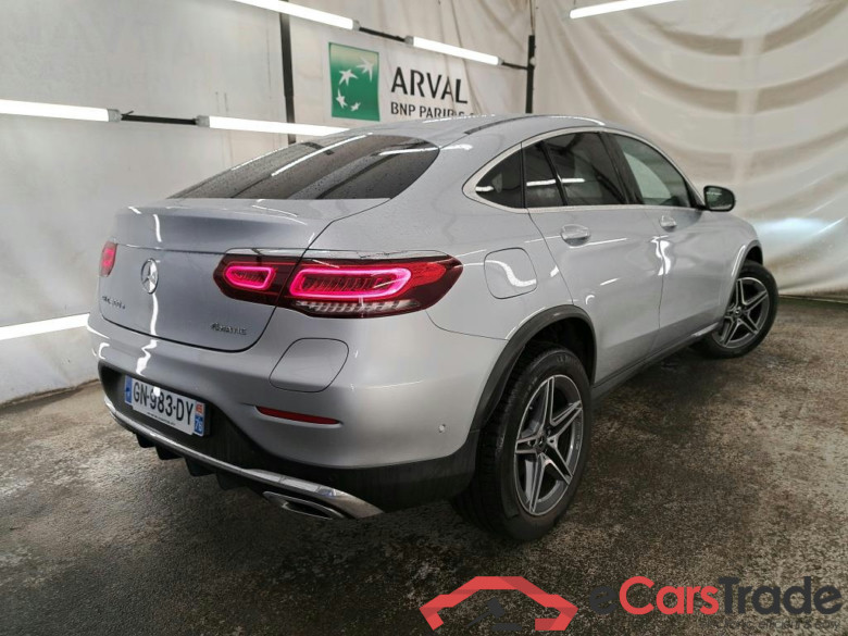 MERCEDES-BENZ GLC Coupe / 2019 / 5P / Coupé GLC 300 e Business Line 4Matic #3