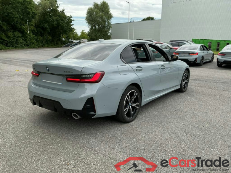 BMW 330 3er - 330e xDrive M Sport (EURO 6e) SOH 100 % 2.0 Plugin Hybrid (Benzin) 184hp xDrive #4